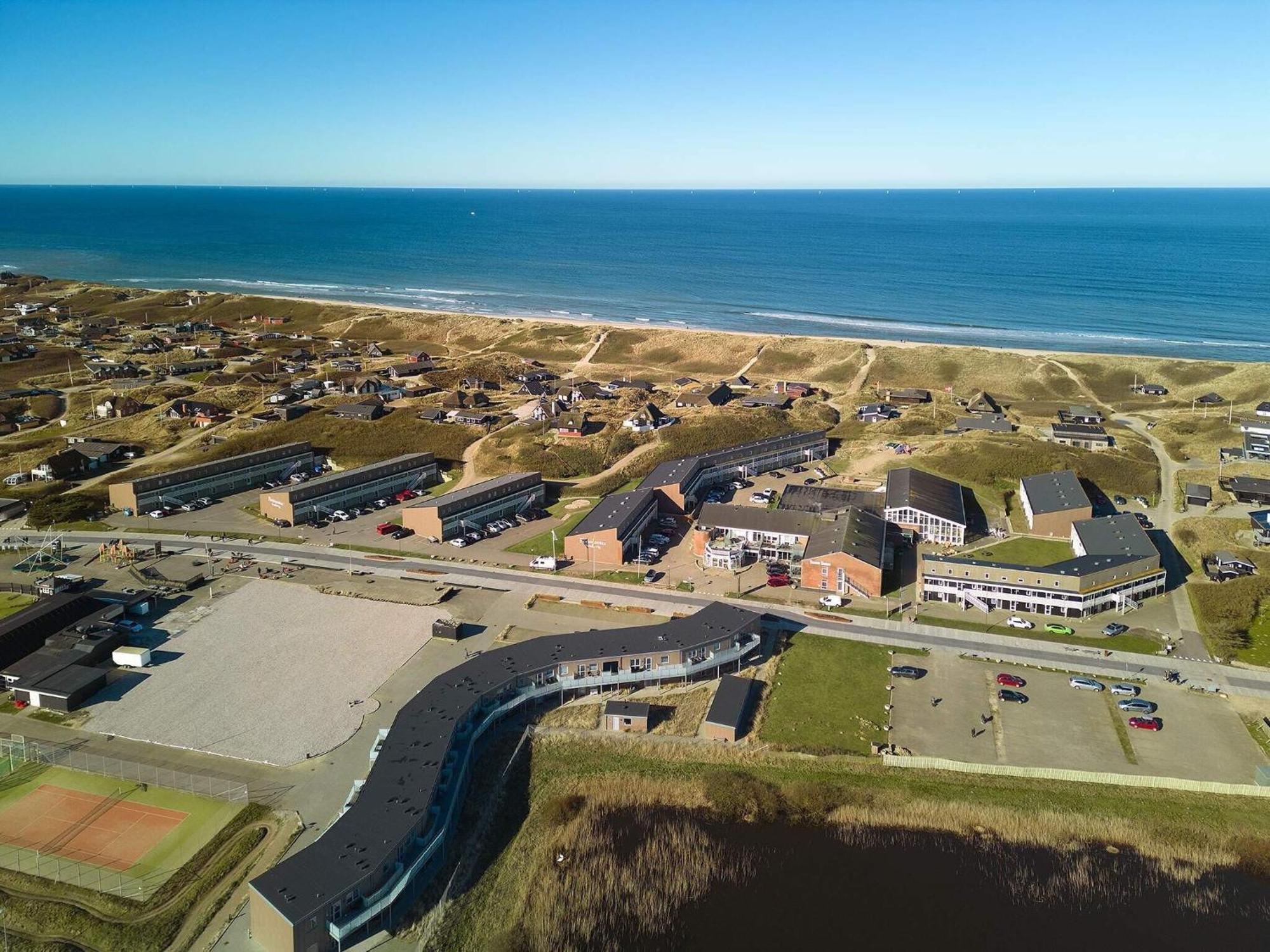 6 Person Holiday Home On A Holiday Park In Ringk Bing Ringkøbing Zewnętrze zdjęcie